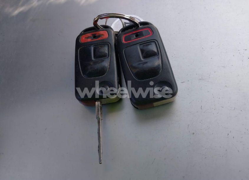 Photo 11 of 2001 Mercedes-benz Slk 320 (VIN WDBKK65FX1F181995)