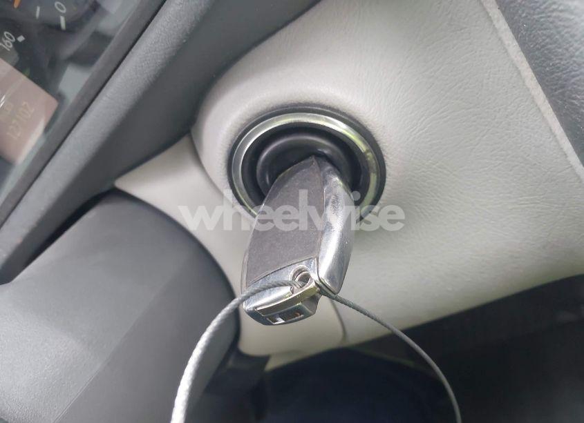 Photo 11 of 2001 Mercedes-benz Clk 320 (VIN WDBLJ65G31F190943)