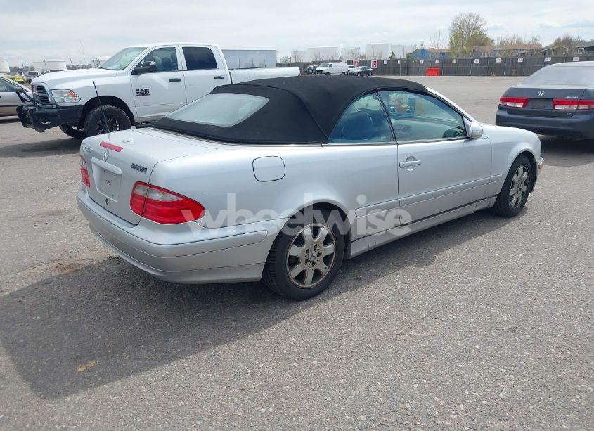 Photo 4 of 2003 Mercedes-benz Clk 320 (VIN WDBLK65G23T144294)