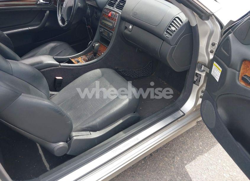 Photo 5 of 2003 Mercedes-benz Clk 320 (VIN WDBLK65G23T144294)