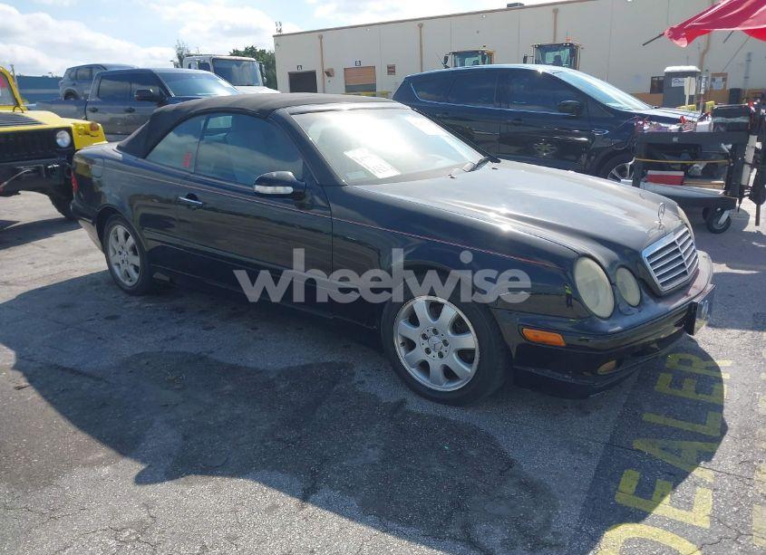 2003 Mercedes-benz Clk 320 (VIN WDBLK65G33T133403) main photo