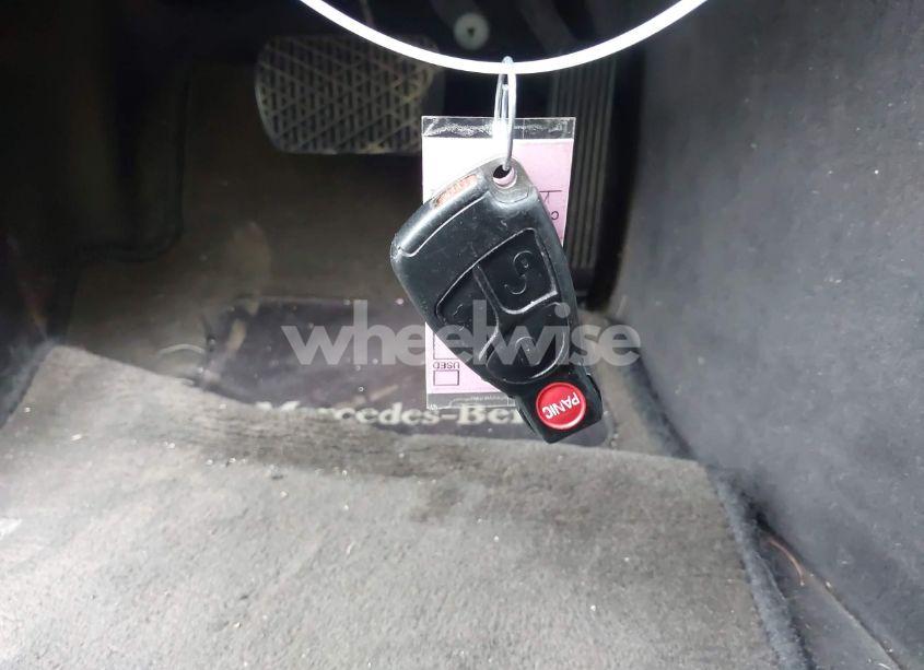 Photo 11 of 2000 Mercedes-benz Clk 320 (VIN WDBLK65G4YT044091)