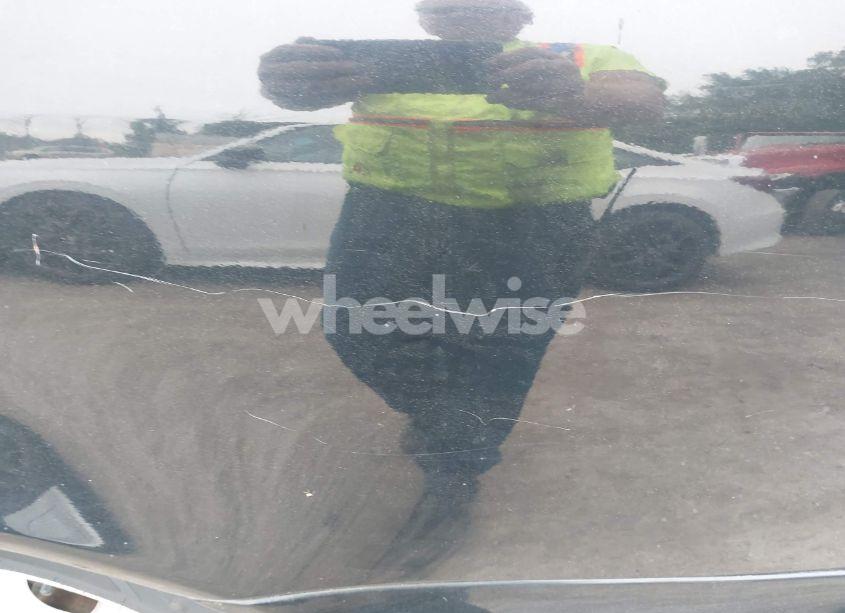 Photo 15 of 2000 Mercedes-benz Clk 320 (VIN WDBLK65G4YT044091)