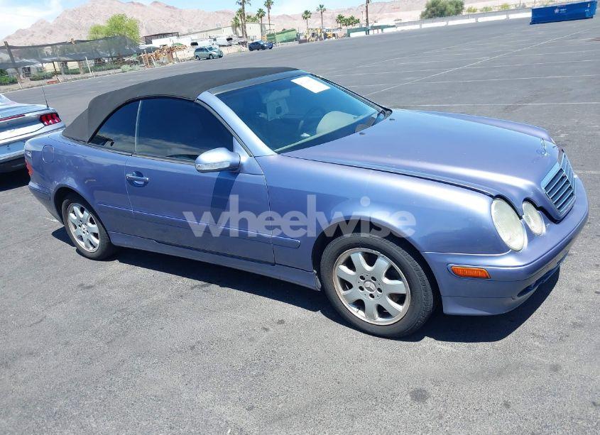 2000 Mercedes-benz Clk 320 (VIN WDBLK65G8YT052596) main photo