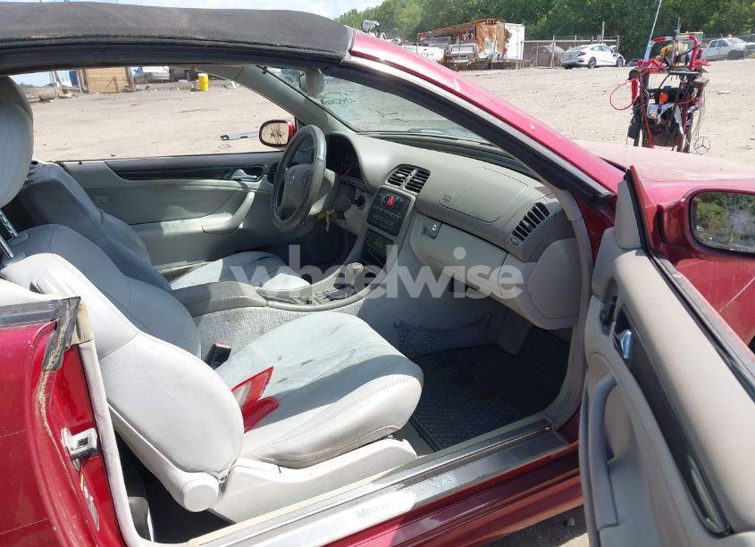 Photo 5 of 2000 Mercedes-benz Clk 430 (VIN WDBLK70G0YT036504)