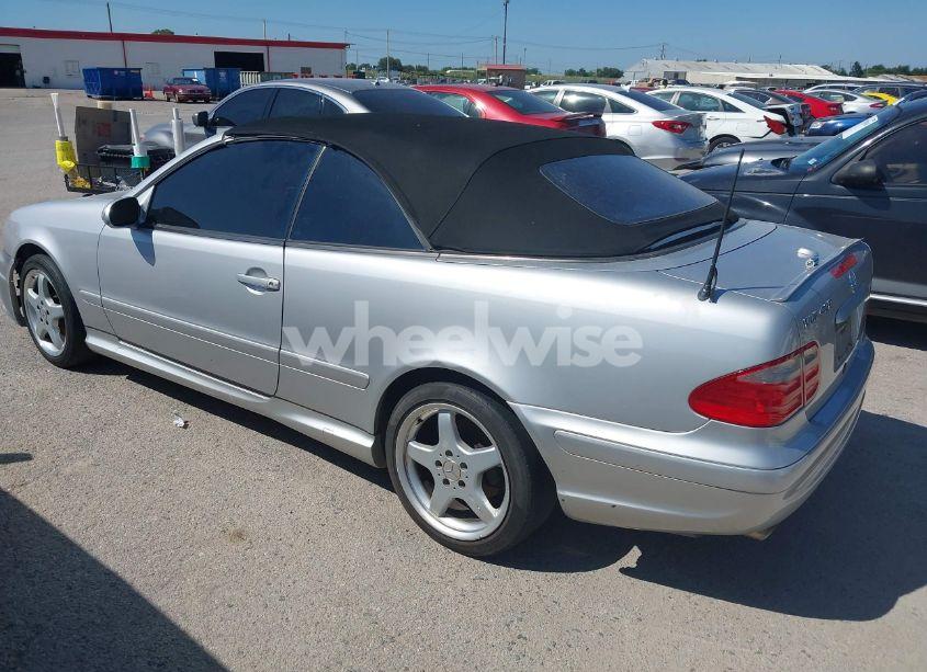 Photo 3 of 2003 Mercedes-benz Clk 430 (VIN WDBLK70G73T141307)