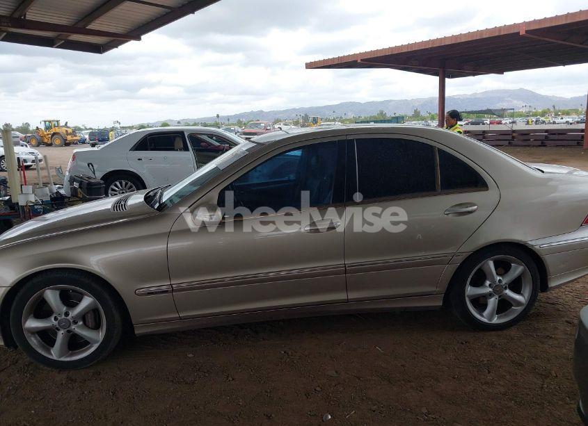 Photo 15 of 2004 Mercedes-benz C 230 (VIN WDBRF40J34F524718)