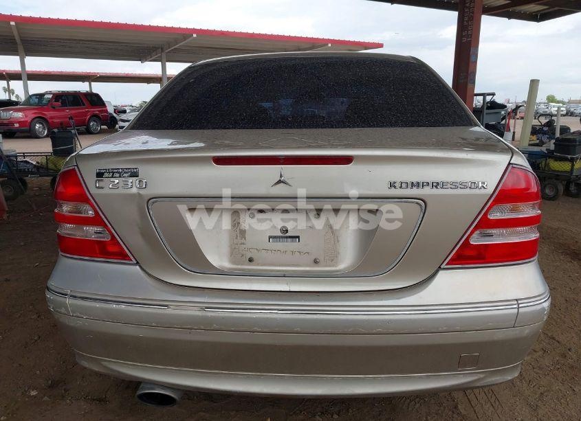 Photo 17 of 2004 Mercedes-benz C 230 (VIN WDBRF40J34F524718)