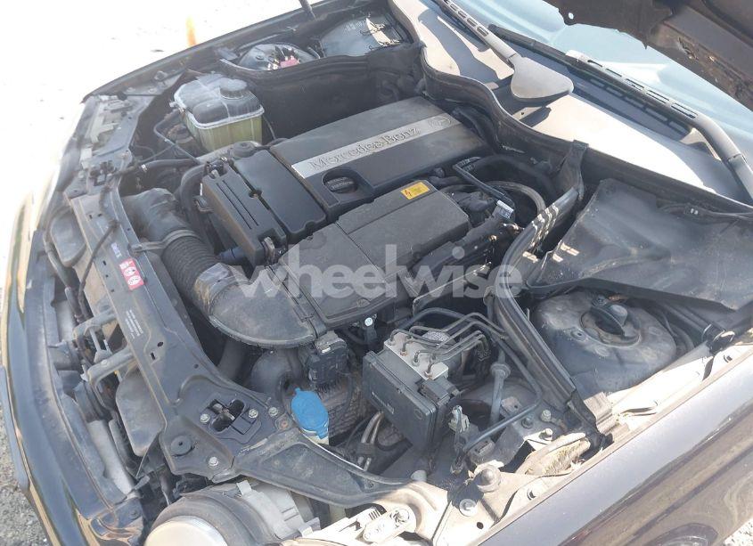 Photo 10 of 2005 Mercedes-benz C 230 KOMPRESSOR SPORT (VIN WDBRF40J35F646514)