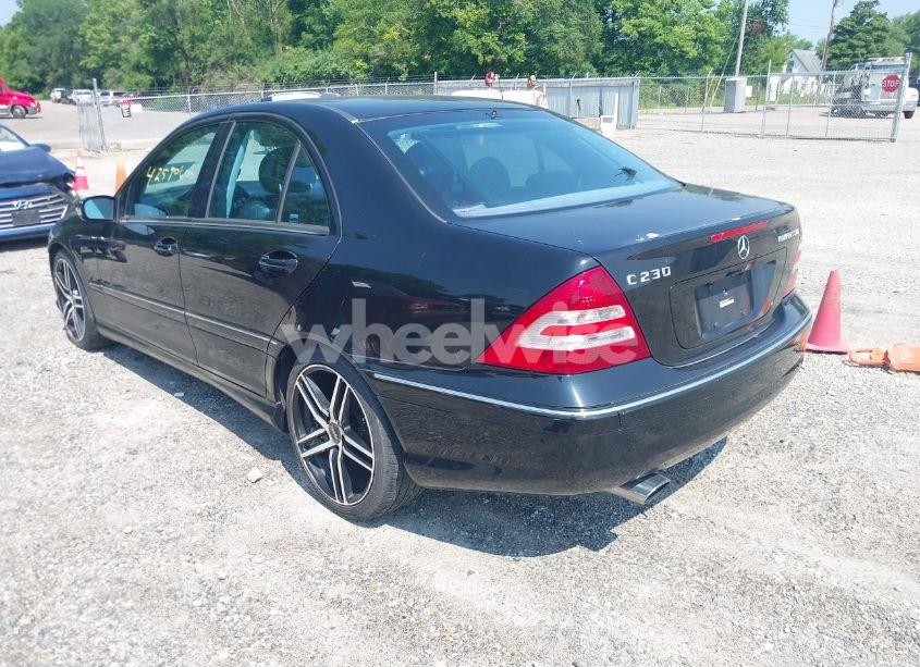 Photo 3 of 2005 Mercedes-benz C 230 KOMPRESSOR SPORT (VIN WDBRF40J35F646514)