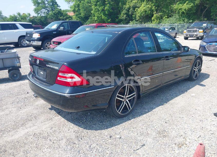 Photo 4 of 2005 Mercedes-benz C 230 KOMPRESSOR SPORT (VIN WDBRF40J35F646514)