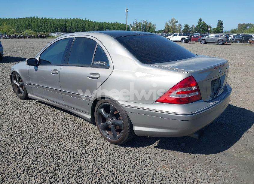 Photo 3 of 2005 Mercedes-benz C 230 KOMPRESSOR SPORT (VIN WDBRF40J45F724055)