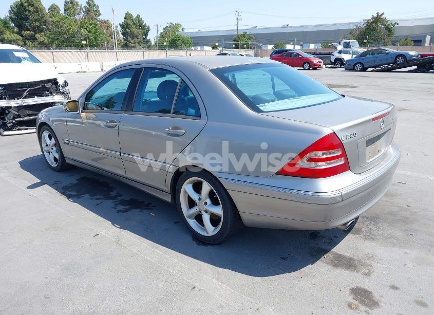 Photo 3 of 2004 Mercedes-benz C 230 KOMPRESSOR SPORT/SPORT (VIN WDBRF40J64F508593)