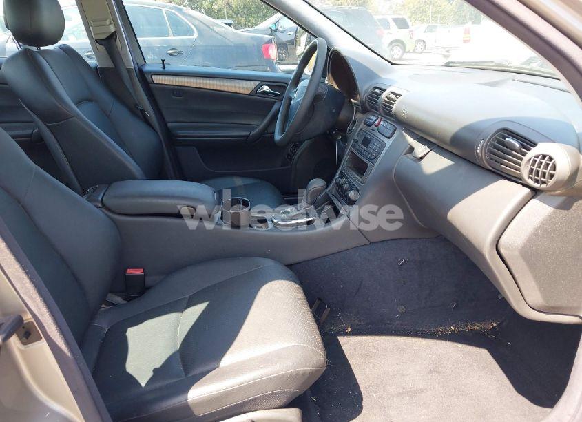 Photo 5 of 2004 Mercedes-benz C 230 KOMPRESSOR SPORT/SPORT (VIN WDBRF40J64F508593)