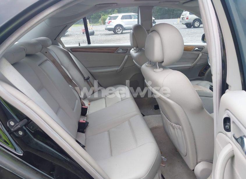 Photo 8 of 2007 Mercedes-benz C 230 SPORT (VIN WDBRF52H27E027699)