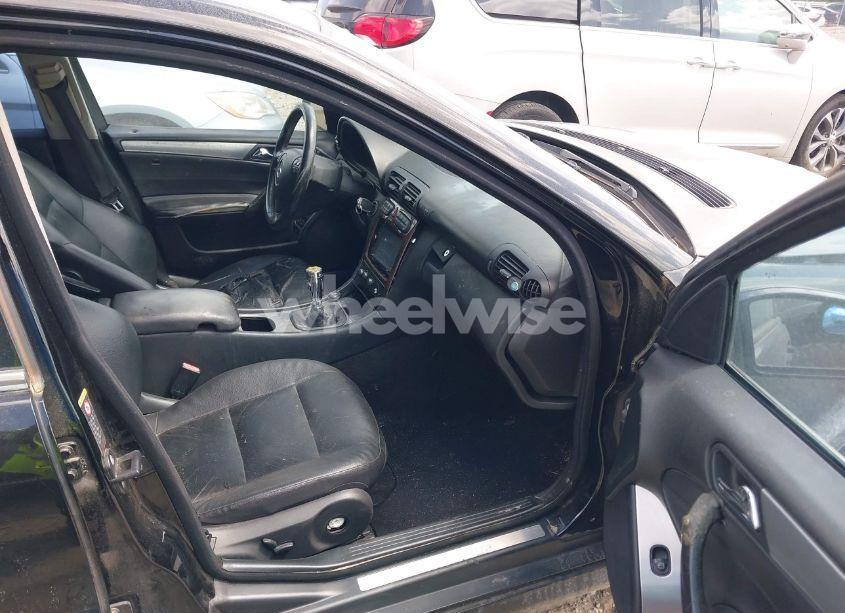 Photo 5 of 2006 Mercedes-benz C 230 SPORT (VIN WDBRF52H86F756007)