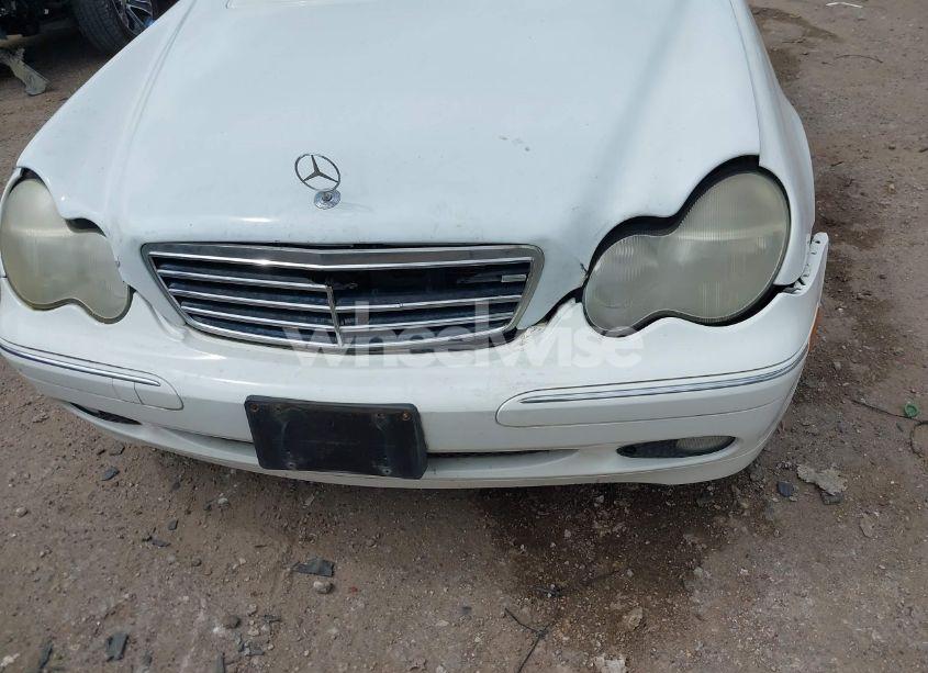 Photo 6 of 2004 Mercedes-benz C 240 (VIN WDBRF61J14E016229)