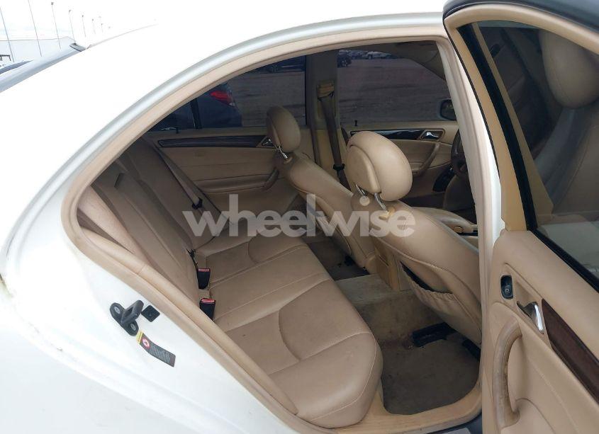Photo 8 of 2004 Mercedes-benz C 240 (VIN WDBRF61J14E016229)