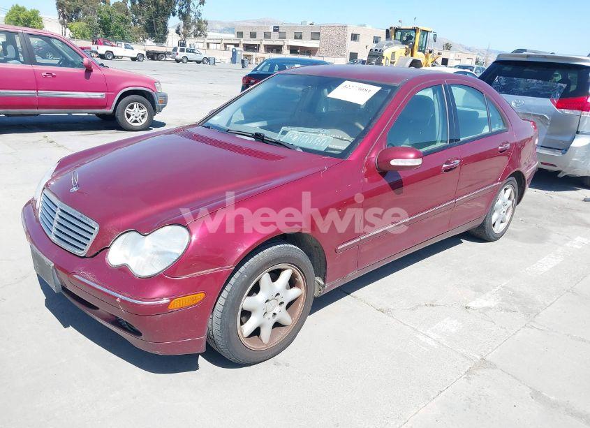 Photo 2 of 2001 Mercedes-benz C 240 (VIN WDBRF61J21F056048)
