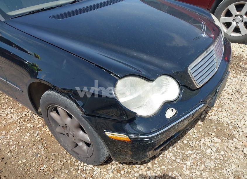 Photo 6 of 2003 Mercedes-benz C 240 (VIN WDBRF61J63F306295)