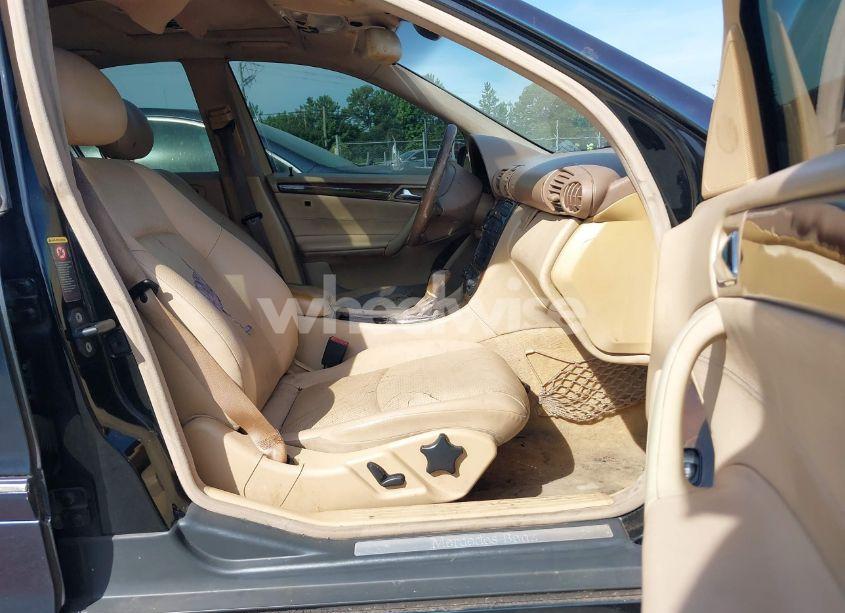 Photo 5 of 2003 Mercedes-benz C 240 (VIN WDBRF61J73F394659)