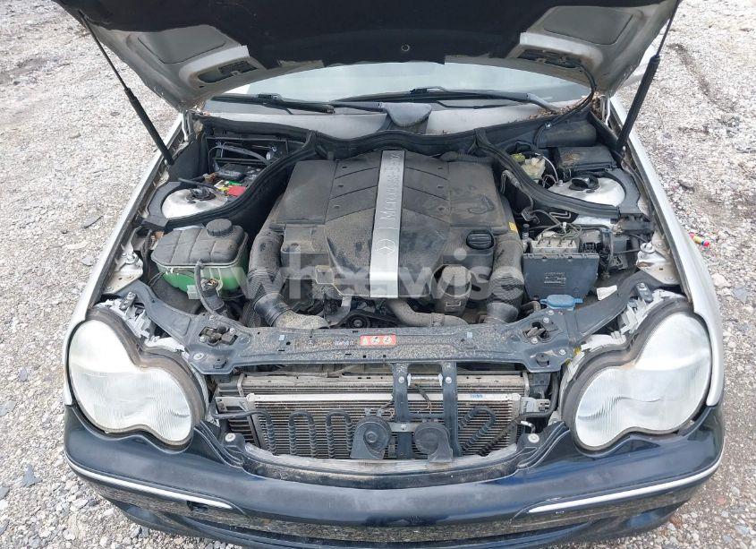 Photo 10 of 2001 Mercedes-benz C 240 (VIN WDBRF61J81F074604)