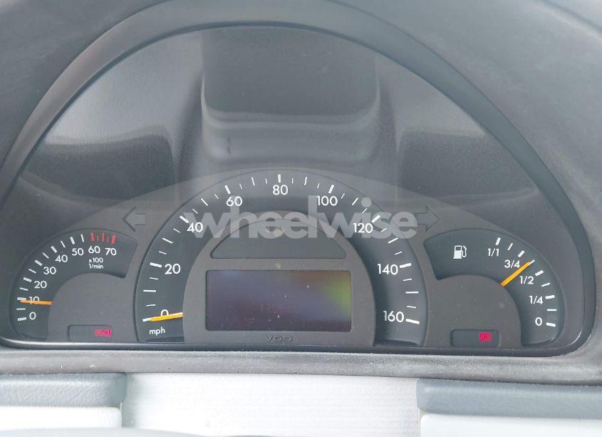 Photo 7 of 2002 Mercedes-benz C 240 (VIN WDBRF61J92F276921)