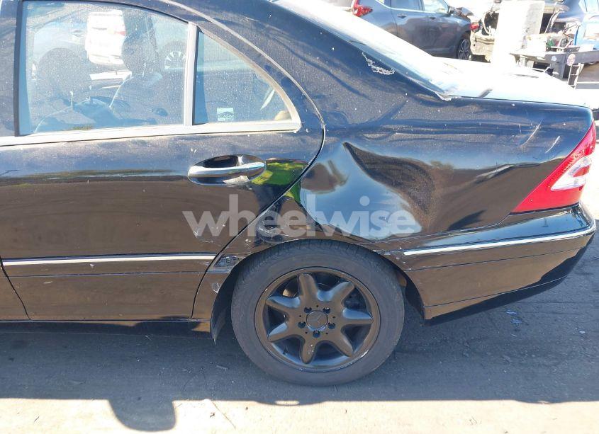 Photo 6 of 2004 Mercedes-benz C 240 (VIN WDBRF61J94A554538)