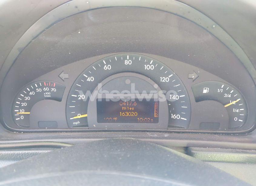 Photo 7 of 2004 Mercedes-benz C 240 (VIN WDBRF61J94A554538)