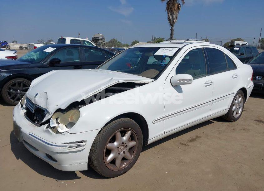 Photo 2 of 2001 Mercedes-benz C 320 (VIN WDBRF64J71F085525)