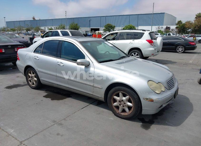 2003 Mercedes-benz C 320 SPORT (VIN WDBRF64J73F357672) main photo