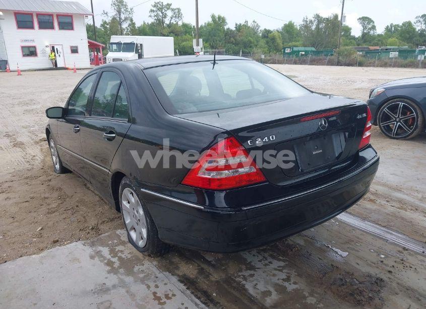 Photo 3 of 2005 Mercedes-benz C 240 LUXURY 4MATIC (VIN WDBRF81J05F557070)