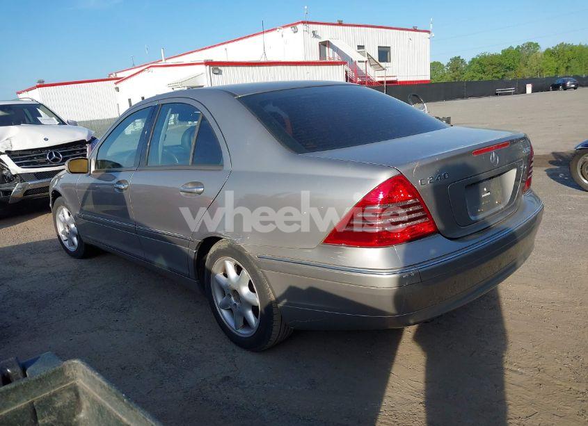 Photo 3 of 2003 Mercedes-benz C 240 (VIN WDBRF81J23F399151)