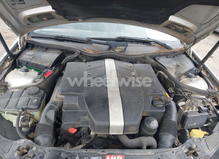 Photo 10 of 2005 Mercedes-benz C 320 LUXURY 4MATIC (VIN WDBRF84J85F567356)