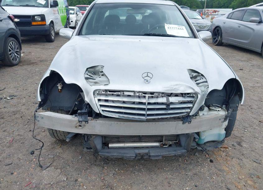 Photo 12 of 2005 Mercedes-benz C 320 LUXURY 4MATIC (VIN WDBRF84J85F567356)