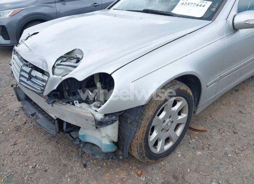 Photo 13 of 2005 Mercedes-benz C 320 LUXURY 4MATIC (VIN WDBRF84J85F567356)