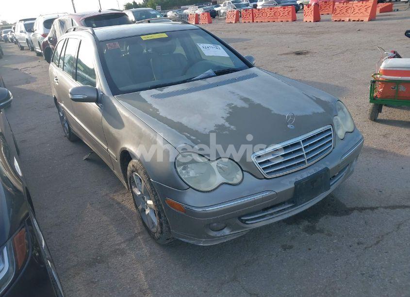 2005 Mercedes-benz C 240 LUXURY (VIN WDBRH61J65F567374) main photo