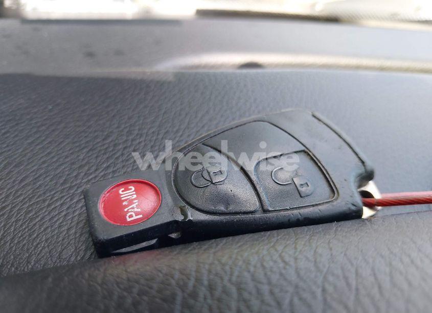 Photo 11 of 2005 Mercedes-benz C 240 LUXURY 4MATIC (VIN WDBRH81J85F611452)