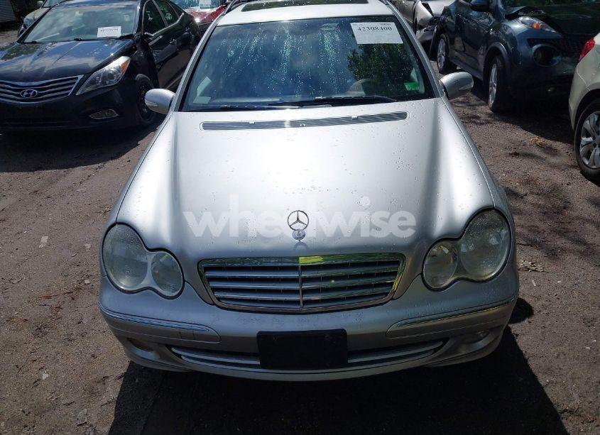 Photo 6 of 2005 Mercedes-benz C 240 LUXURY 4MATIC (VIN WDBRH81J85F611452)