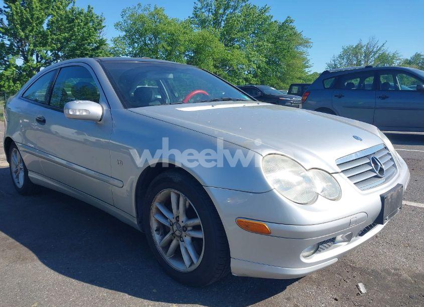 2003 Mercedes-benz C 230 KOMPRESSOR SPORT (VIN WDBRN40J73A485209) main photo