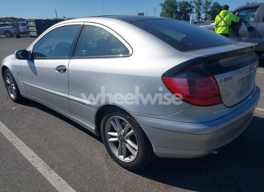 Photo 3 of 2003 Mercedes-benz C 230 KOMPRESSOR SPORT (VIN WDBRN40J73A485209)