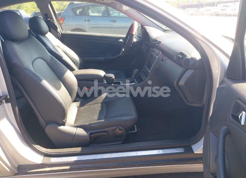 Photo 5 of 2003 Mercedes-benz C 230 KOMPRESSOR SPORT (VIN WDBRN40J73A485209)