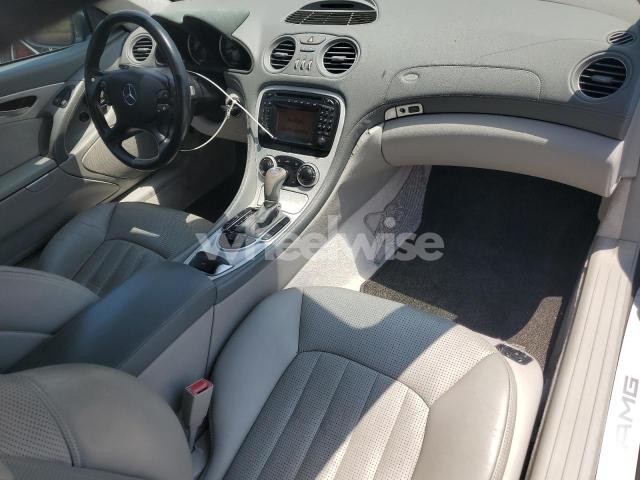 Photo 2 of 2004 MERCEDES-BENZ SL 55 AMG (VIN WDBSK74F04F074465)