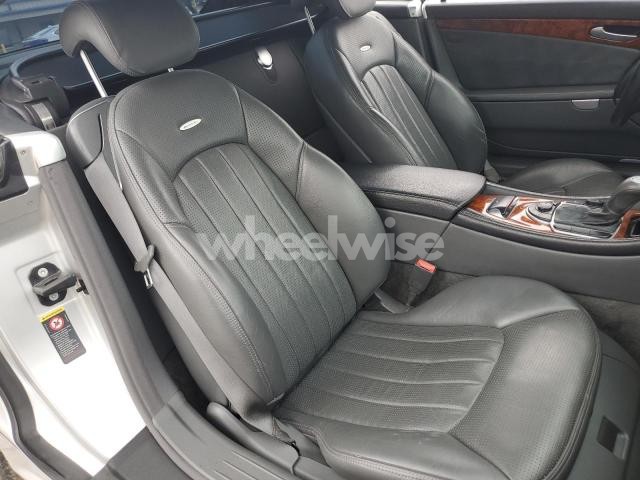 2005 MERCEDES-BENZ SL 55 AMG N/A (VIN WDBSK74F45F087740) main photo