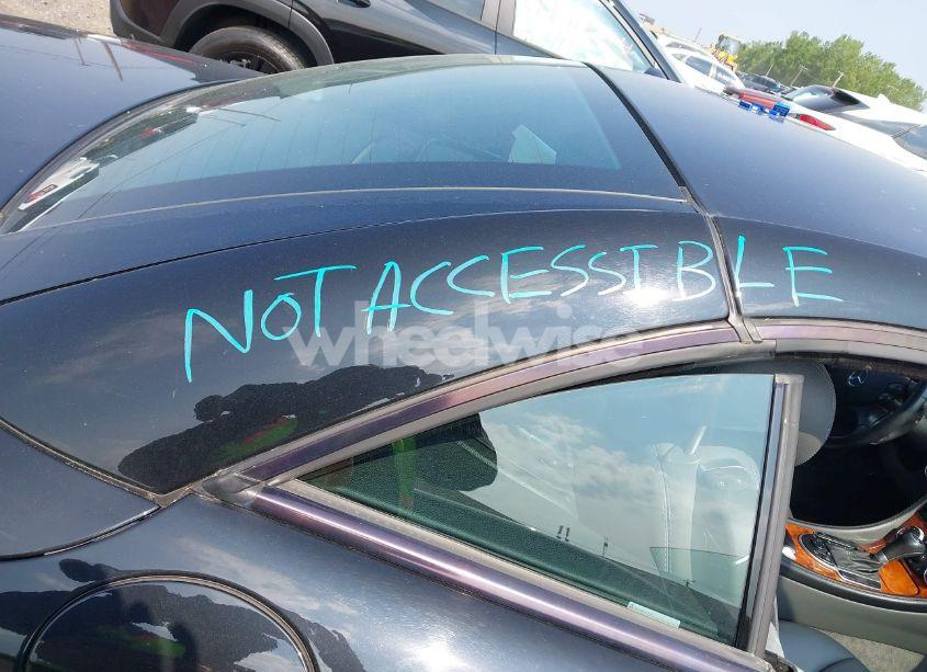 Photo 8 of 2005 Mercedes-benz Sl 500 (VIN WDBSK75F25F088450)