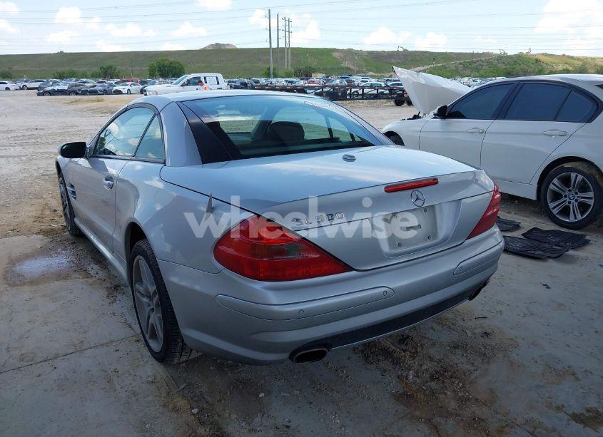 Photo 3 of 2006 Mercedes-benz Sl 500 (VIN WDBSK75F76F115904)