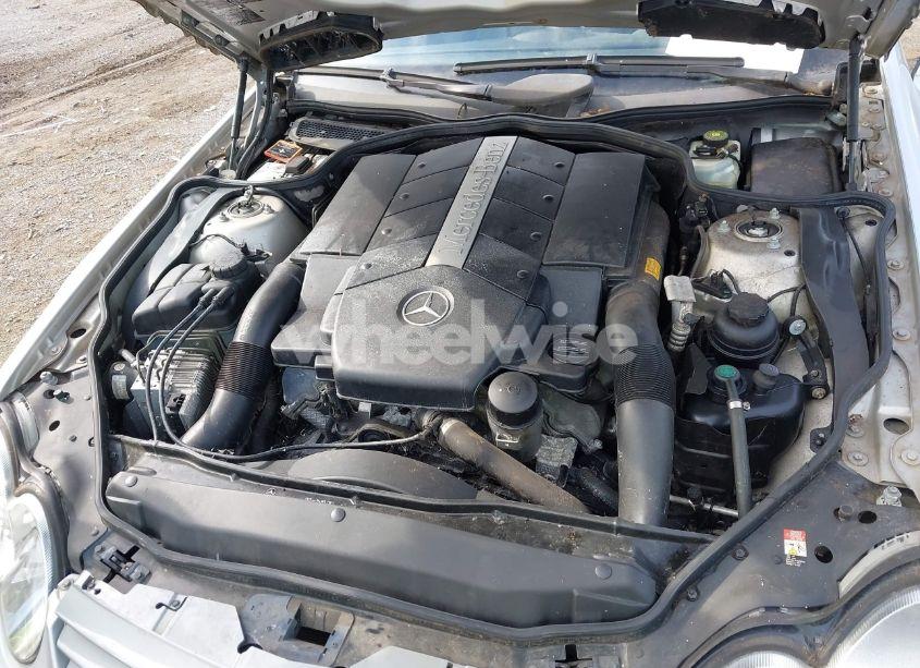 Photo 10 of 2003 Mercedes-benz Sl 500 (VIN WDBSK75F93F027609)