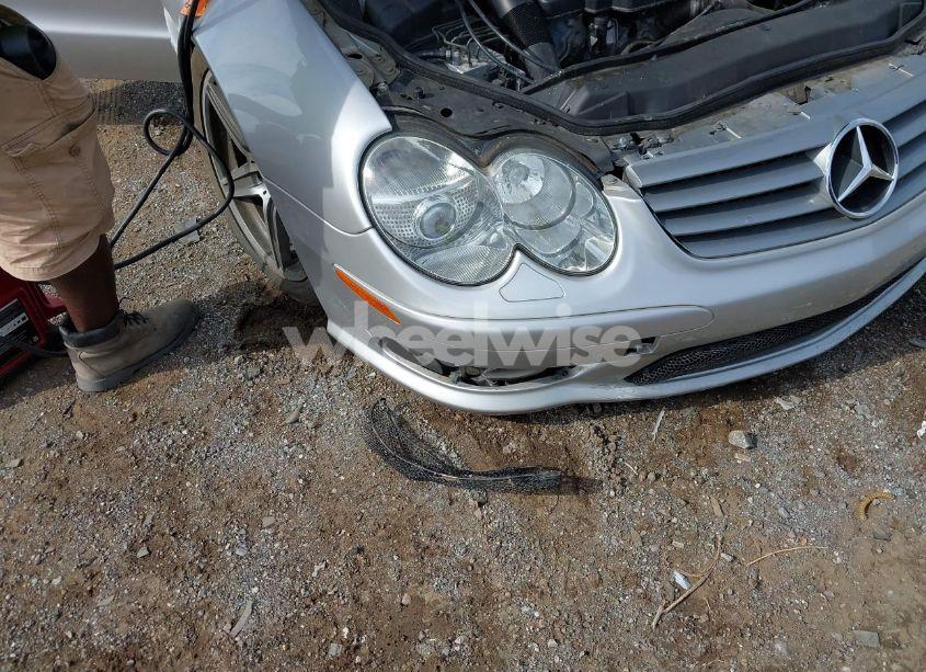 Photo 6 of 2003 Mercedes-benz Sl 500 (VIN WDBSK75F93F027609)