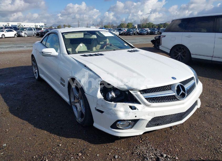 Photo 6 of 2011 Mercedes-benz Sl 550 (VIN WDBSK7BA8BF163043)