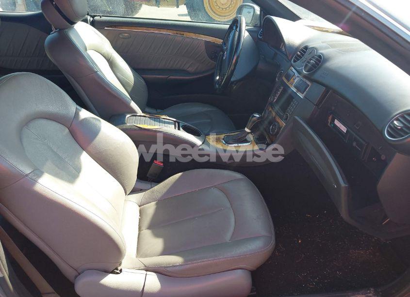 Photo 5 of 2007 Mercedes-benz Clk 350 (VIN WDBTJ56H37F214622)